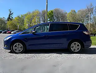 Used 2017 Ford S-Max Titanium Blue - Interior and Exterior details 6
