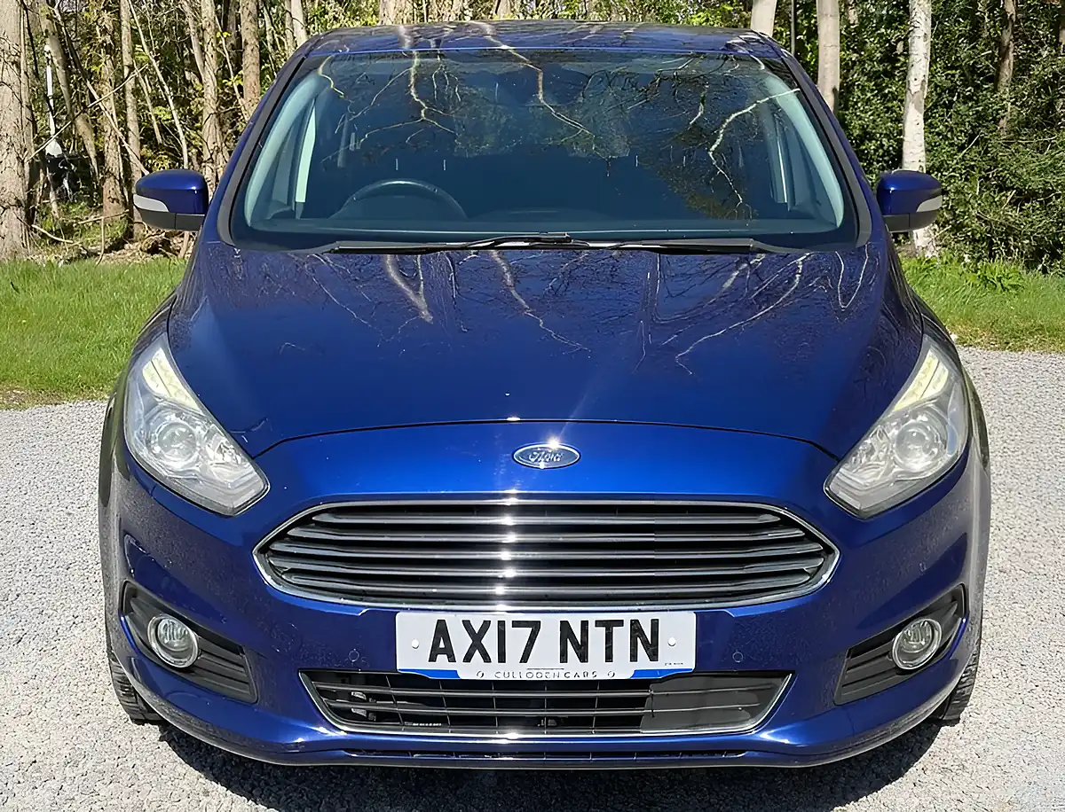Used 2017 Ford S-Max Titanium Blue - Interior and Exterior details 8