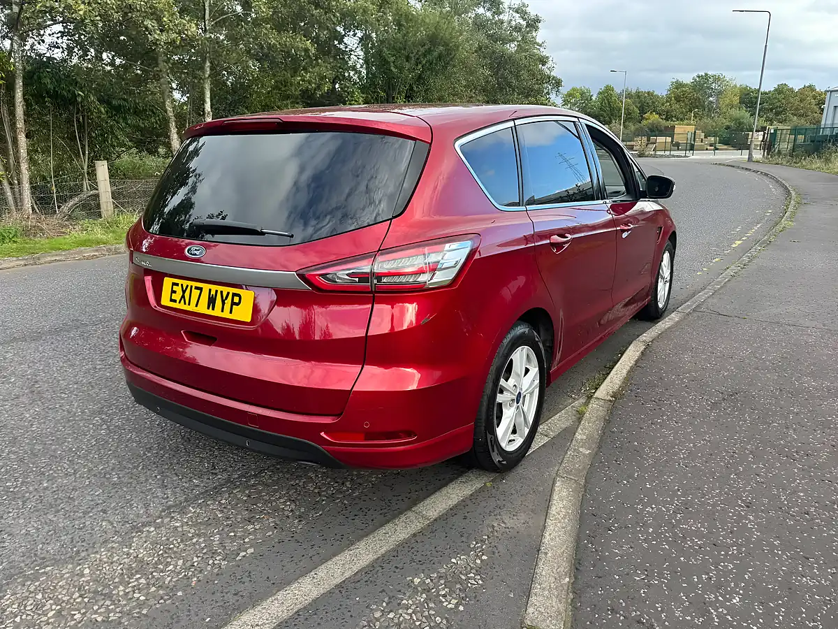 Used 2017 Ford S-Max Titanium Red - Interior and Exterior details 6