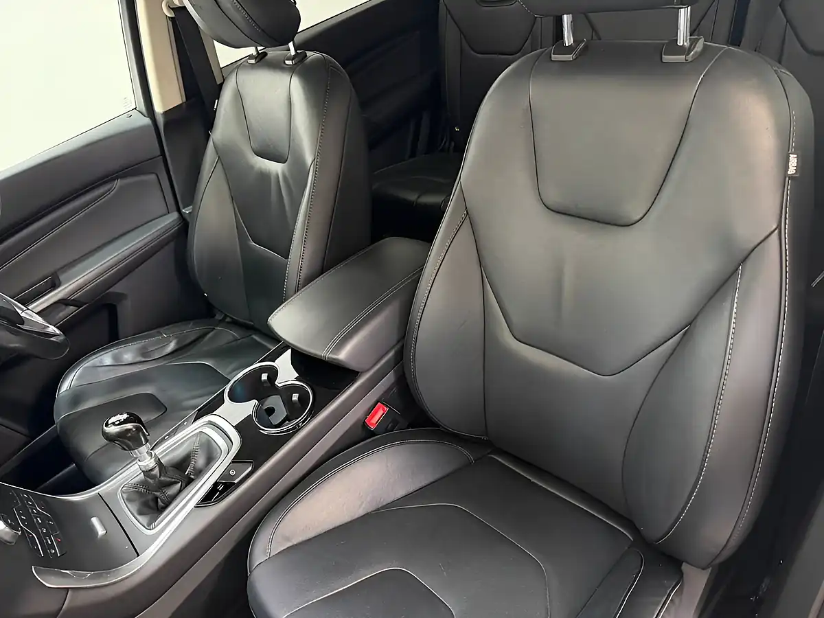 Used 2017 Ford S-Max Titanium Sport Grey - Interior and Exterior details 11