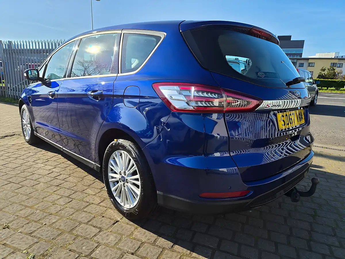 Used 2017 Ford S-Max Zetec Blue - Interior and Exterior details 4