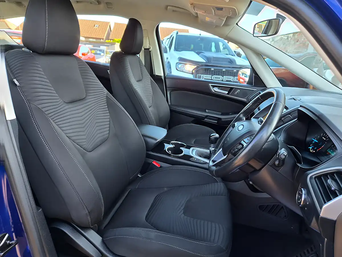 Used 2017 Ford S-Max Zetec Blue - Interior and Exterior details 7