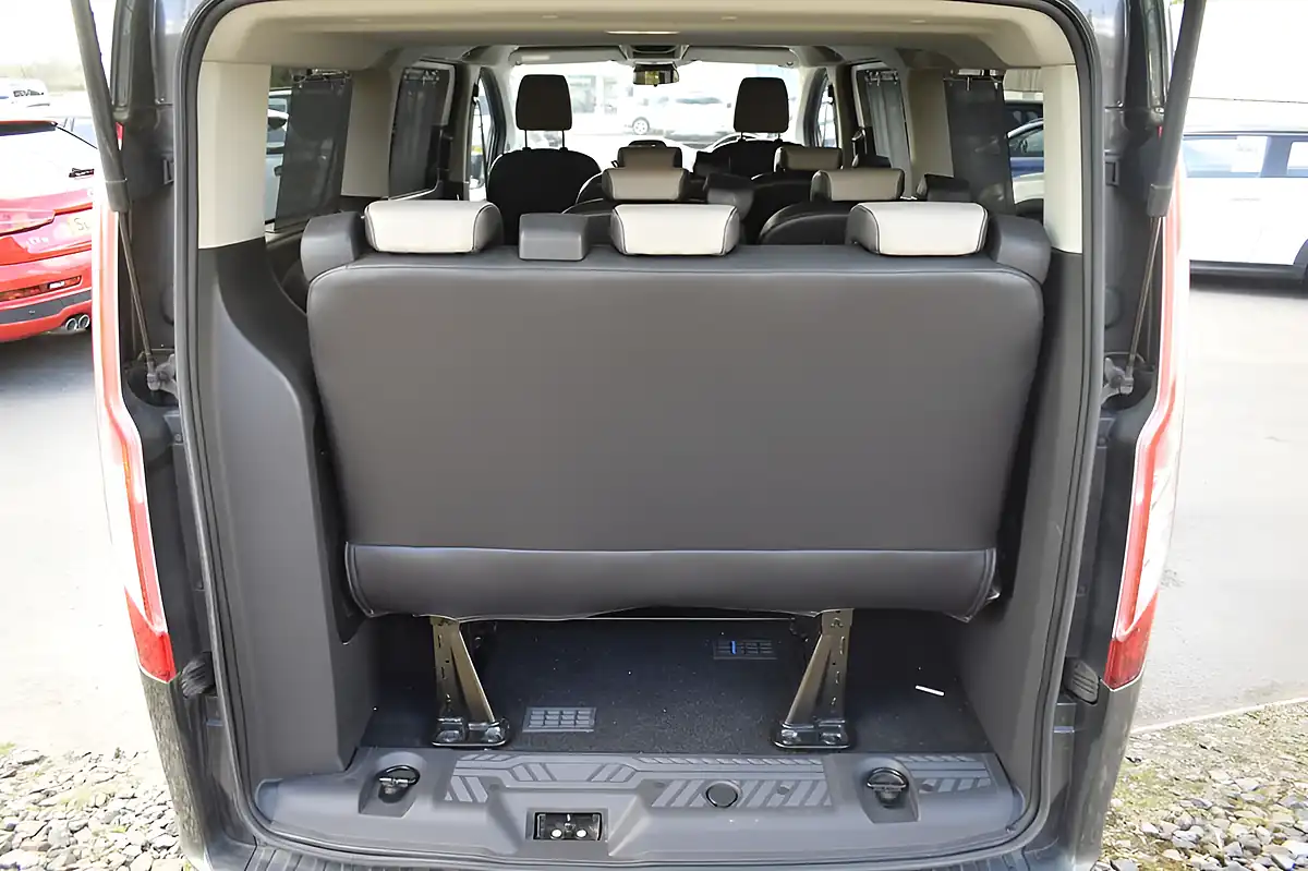 Used 2017 Ford Tourneo Custom Titanium Magnetic Grey - Interior and Exterior details 15