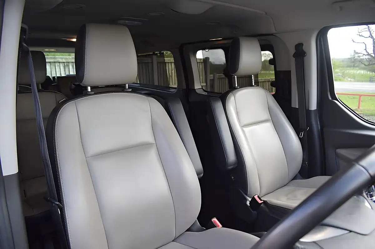 Used 2017 Ford Tourneo Custom Titanium Magnetic Grey - Interior and Exterior details 9