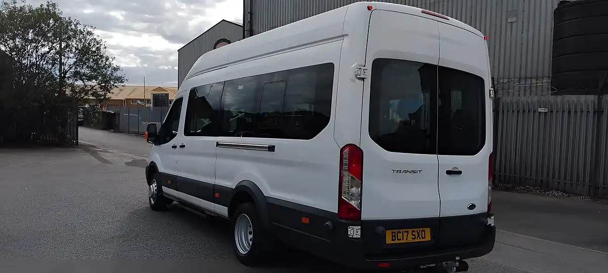 Used 2017 Ford Transit 17 Seater Frozen White - Interior and Exterior details 5