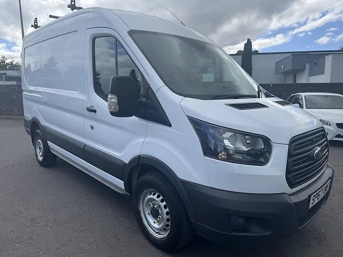 Used 2017 Ford Transit 350 L2 H2 White - Front View