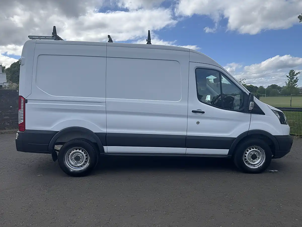 Used 2017 Ford Transit 350 L2 H2 White - Interior and Exterior details 8