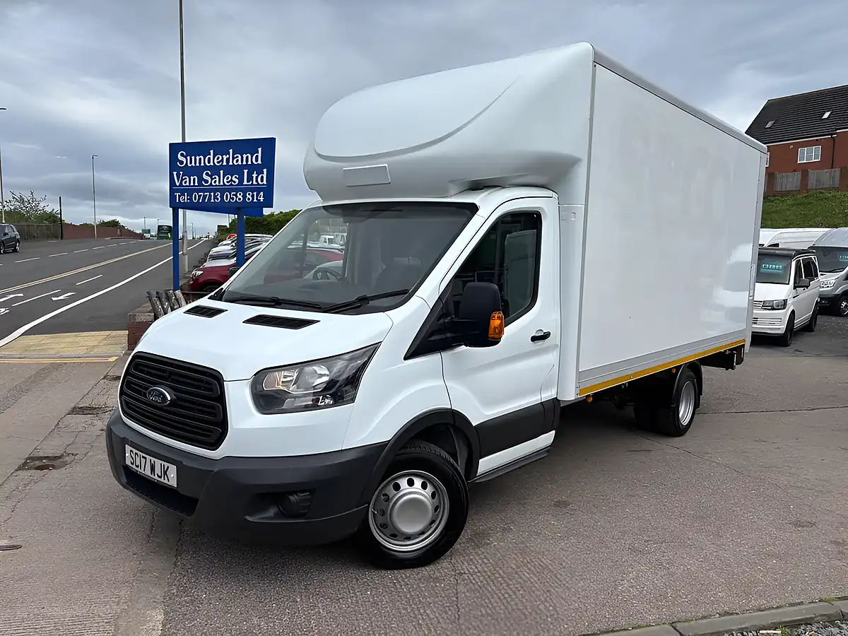 Used 2017 Ford Transit 350 L3 H1 White - Front View