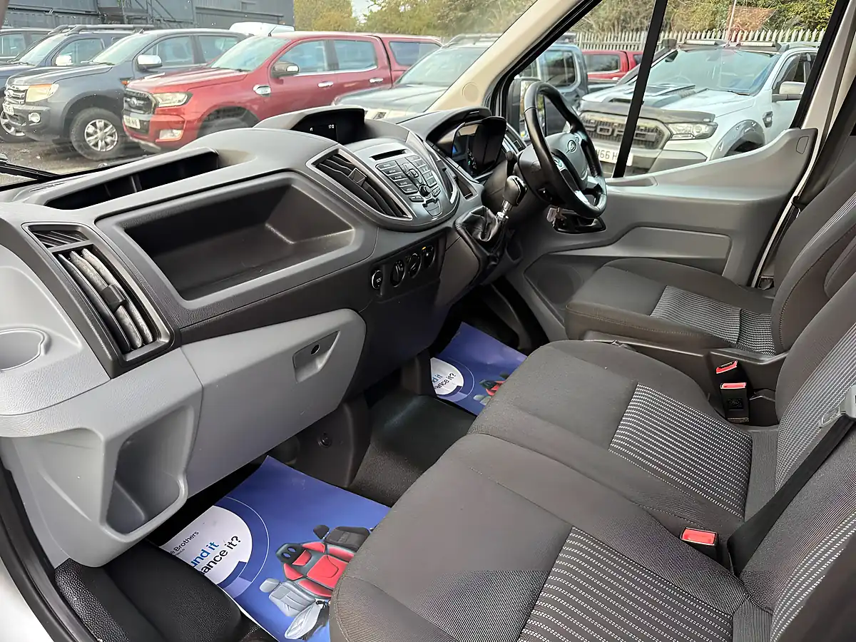 Used 2017 Ford Transit 350 L3 H3 Silver - Interior and Exterior details 8