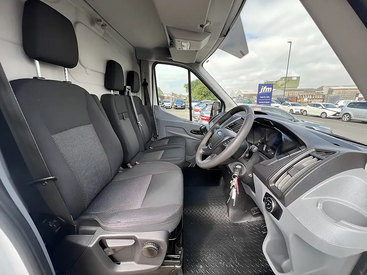Used 2017 Ford Transit 350 L3H3 Panel/Workshop Van White - Interior and Exterior details 3