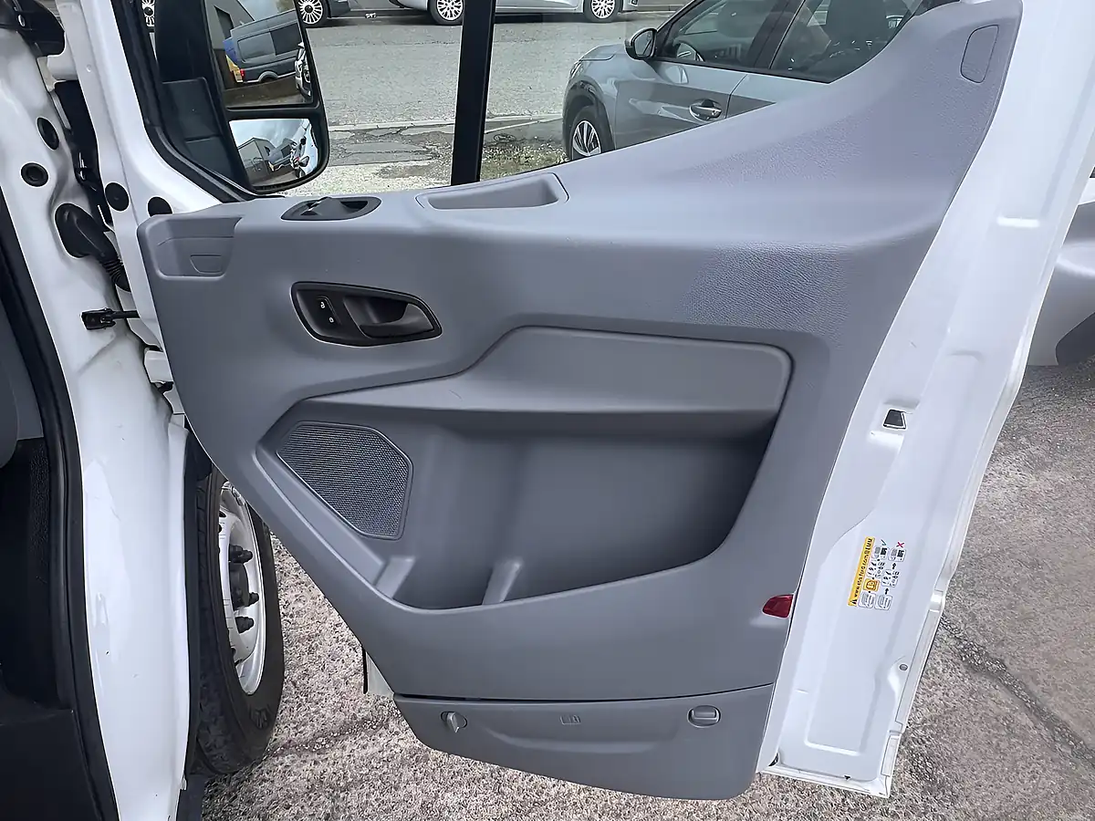 Used 2017 Ford Transit 350 Lwb High Roof Frozen White - Interior and Exterior details 14
