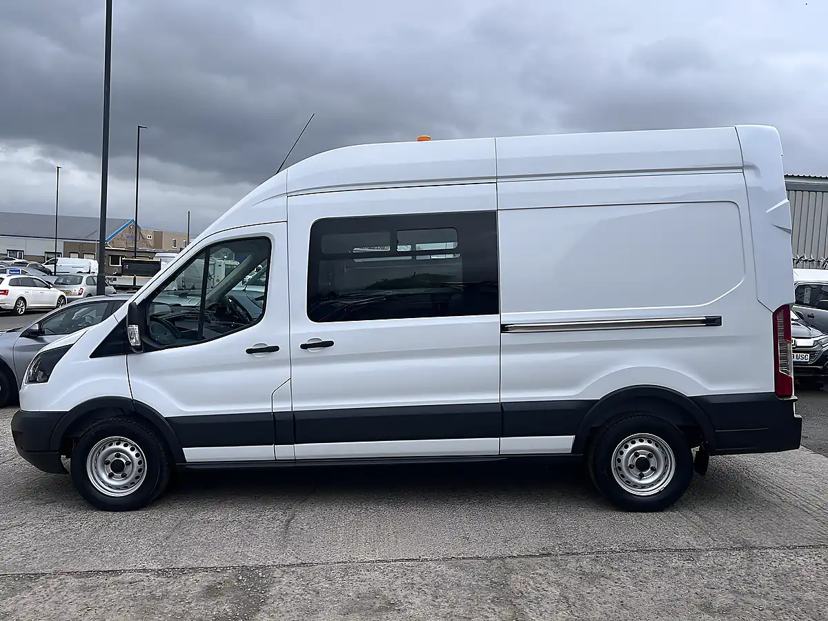 Used 2017 Ford Transit 350 Lwb High Roof Frozen White - Interior and Exterior details 9