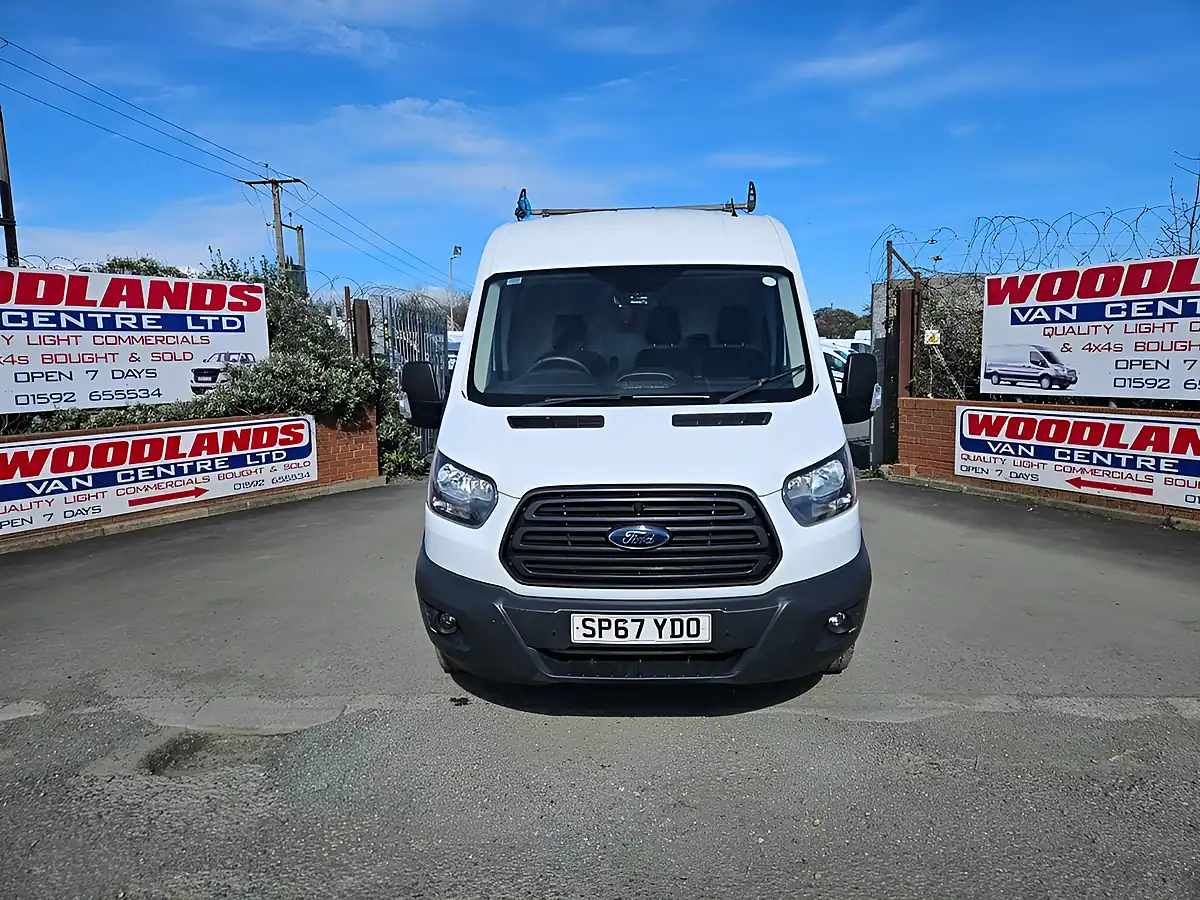 Used 2017 Ford Transit 350 Mwb L2H2 White - Interior and Exterior details 3