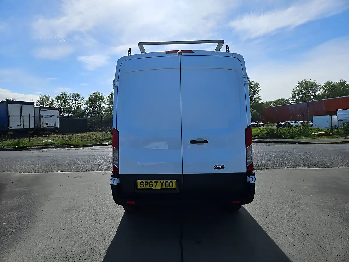 Used 2017 Ford Transit 350 Mwb L2H2 White - Interior and Exterior details 7