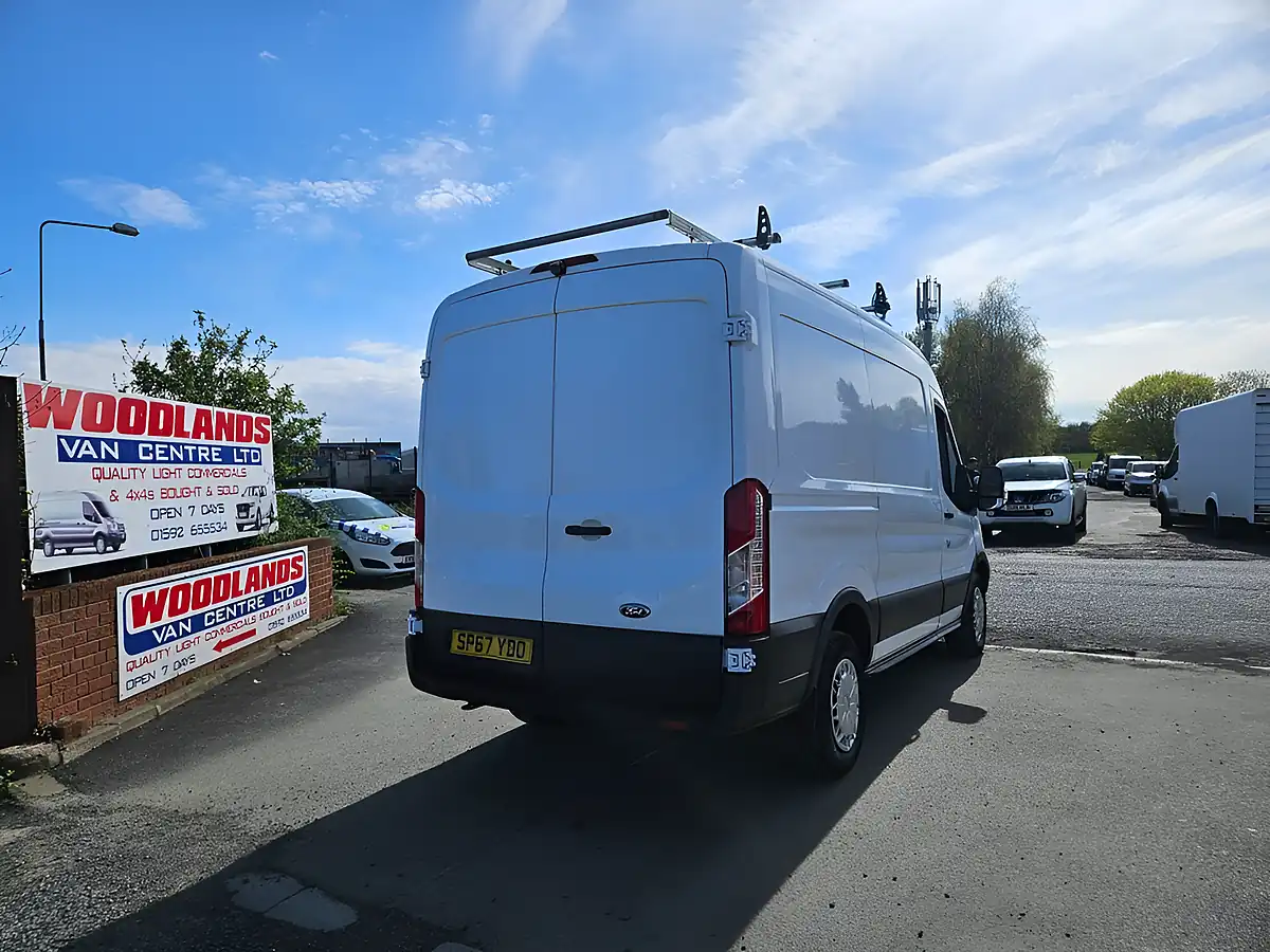 Used 2017 Ford Transit 350 Mwb L2H2 White - Interior and Exterior details 8