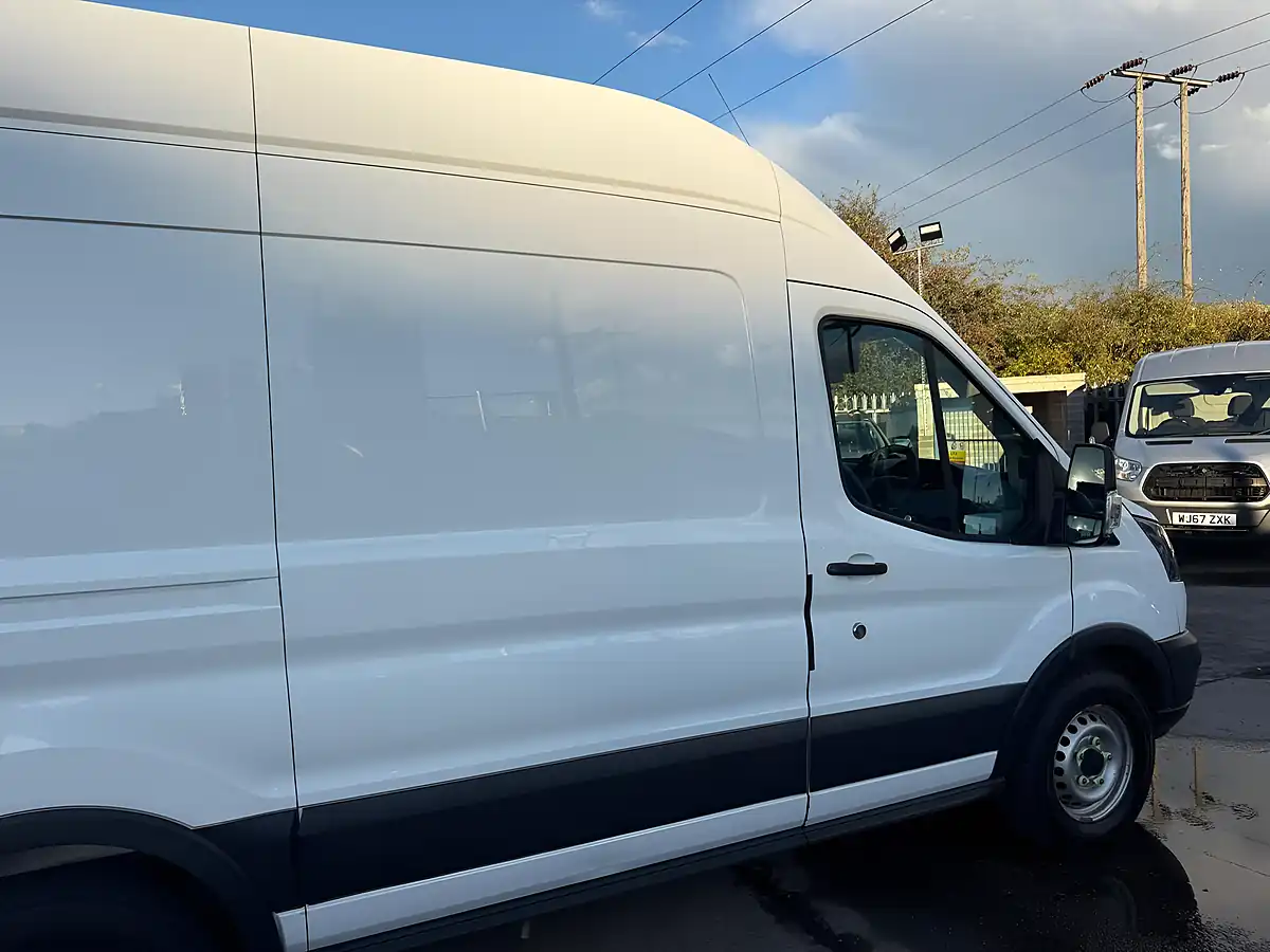 Used 2017 Ford Transit 350 RWD L2 H3 White - Interior and Exterior details 10