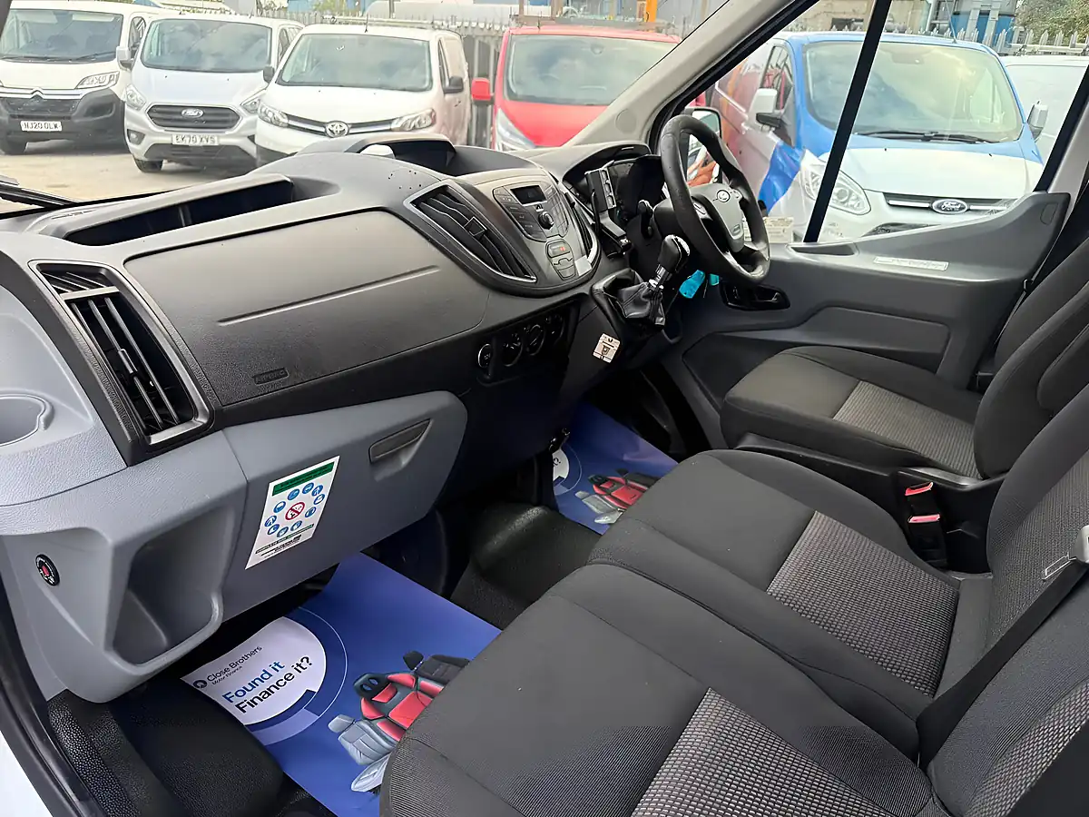 Used 2017 Ford Transit 350 RWD L2 H3 White - Interior and Exterior details 16