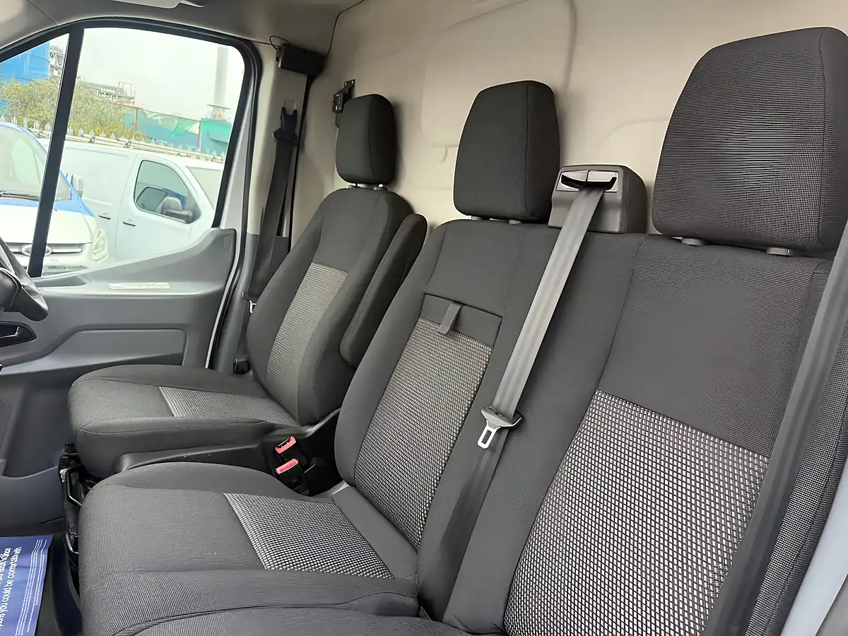 Used 2017 Ford Transit 350 RWD L2 H3 White - Interior and Exterior details 17