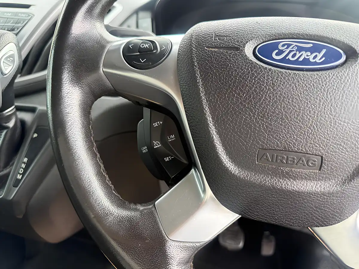 Used 2017 Ford Transit 350 Silver - Interior and Exterior details 17