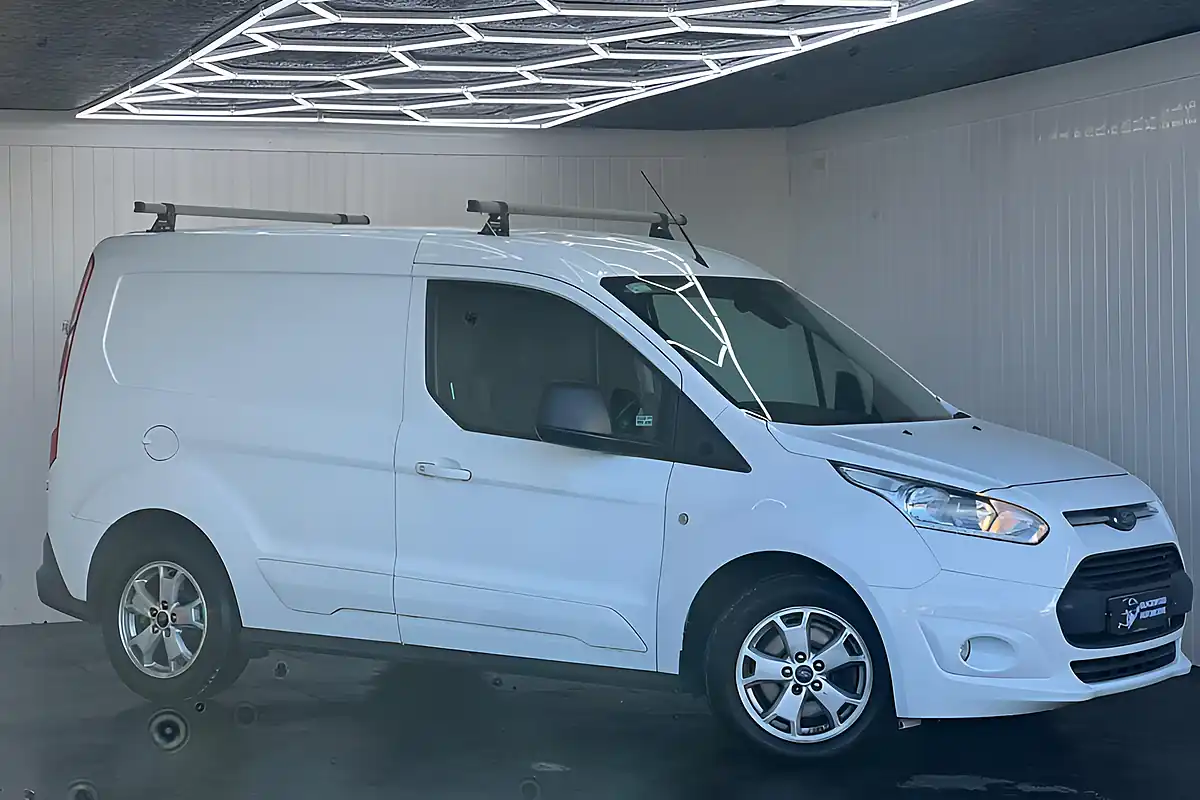 Used 2017 Ford Transit Connect 200 Limited White - Interior and Exterior details 2