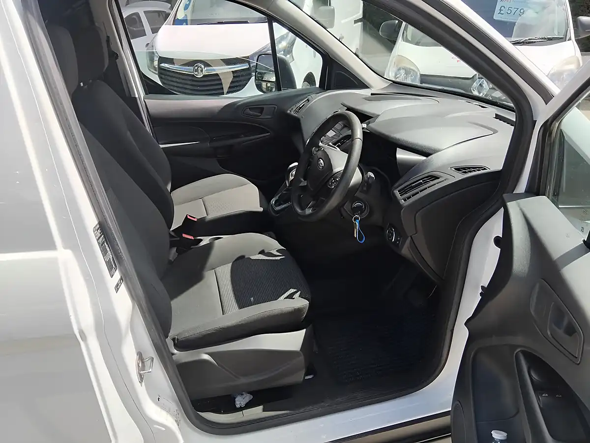 Used 2017 Ford Transit Connect Automatic White - Interior and Exterior details 12