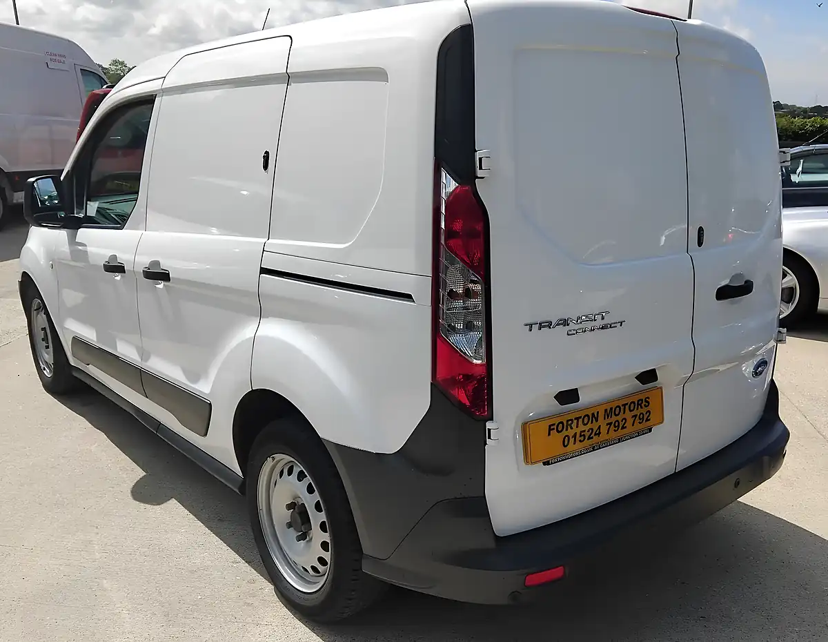 Used 2017 Ford Transit Connect Automatic White - Interior and Exterior details 7