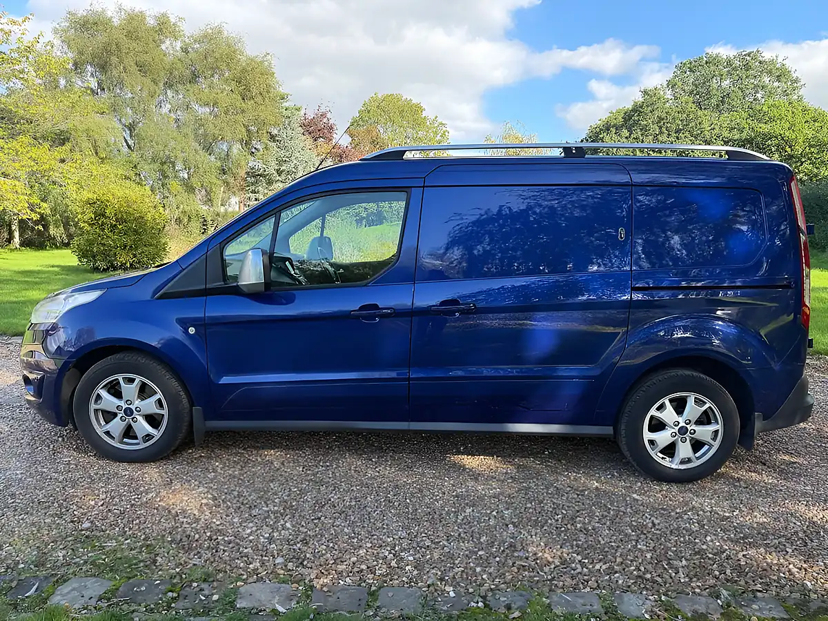 Used 2017 Ford Transit Connect Limited Blue - Interior and Exterior details 2