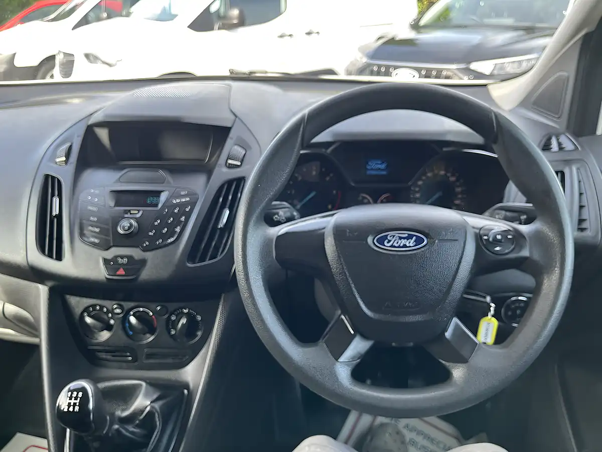 Used 2017 Ford Transit Connect Panel Van White - Interior and Exterior details 16