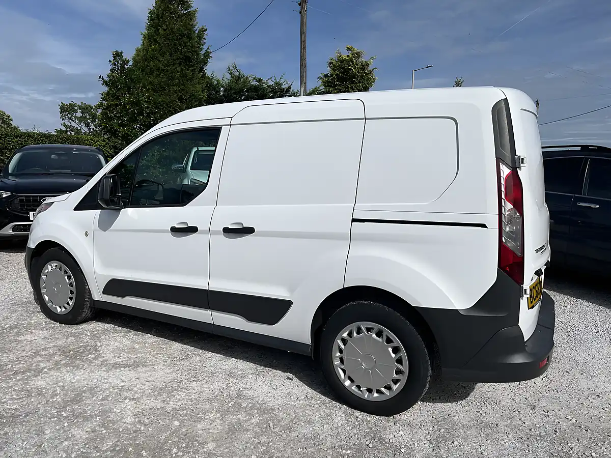 Used 2017 Ford Transit Connect Panel Van White - Interior and Exterior details 7