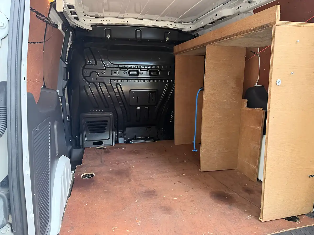 Used 2017 Ford Transit Connect Trend White - Interior and Exterior details 20