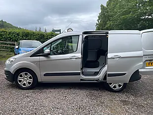 Used 2017 Ford Transit Courier Trend Silver - Interior and Exterior details 19