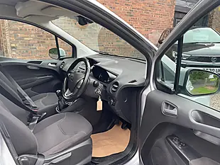 Used 2017 Ford Transit Courier Trend Silver - Interior and Exterior details 7