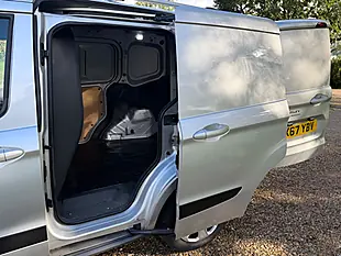 Used 2017 Ford Transit Courier Trend Silver - Interior and Exterior details 18