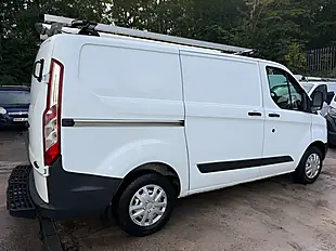 Used 2017 Ford Transit Custom 250 Panel Van White - Interior and Exterior details 8