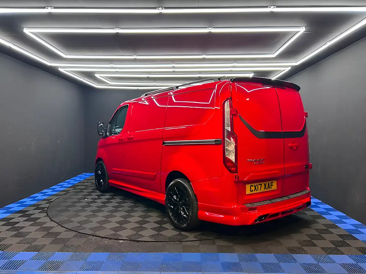 Used 2017 Ford Transit Custom 270 Panel Van Red - Interior and Exterior details 10