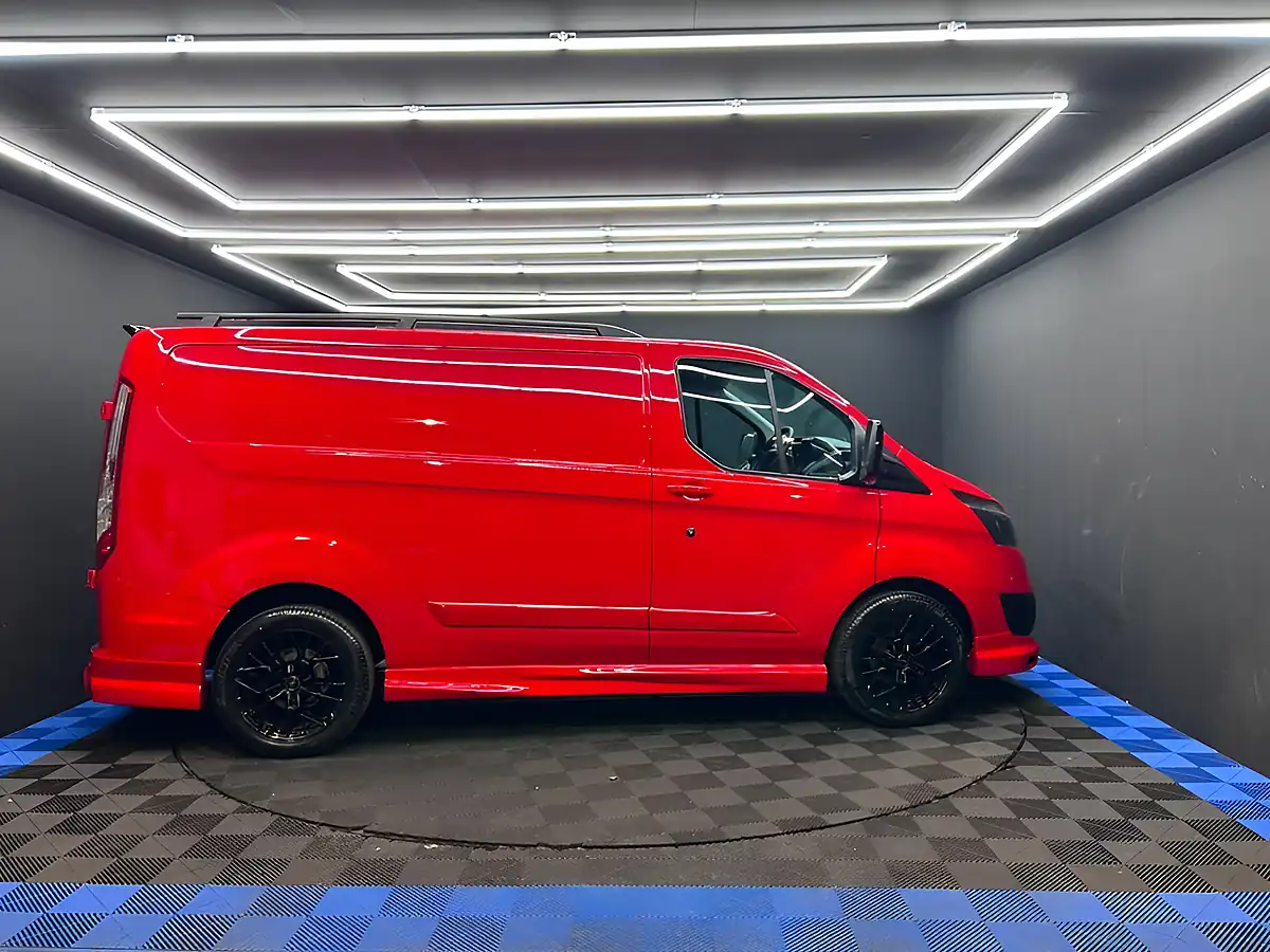 Used 2017 Ford Transit Custom 270 Panel Van Red - Interior and Exterior details 12