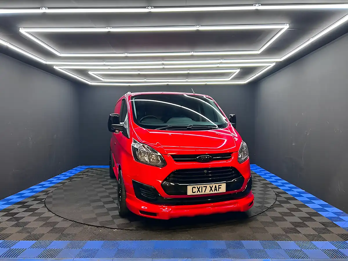 Used 2017 Ford Transit Custom 270 Panel Van Red - Interior and Exterior details 3