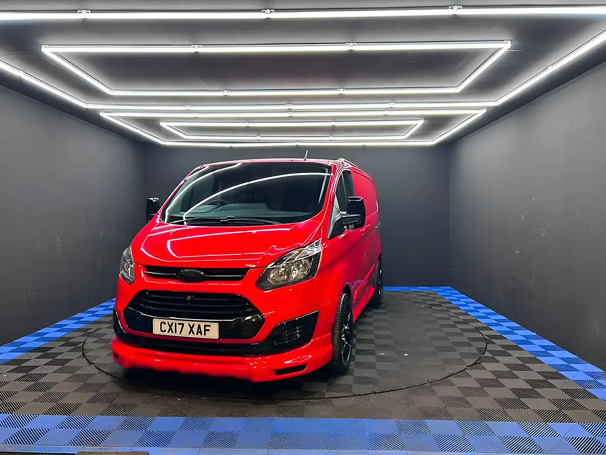 Used 2017 Ford Transit Custom 270 Panel Van Red - Interior and Exterior details 5