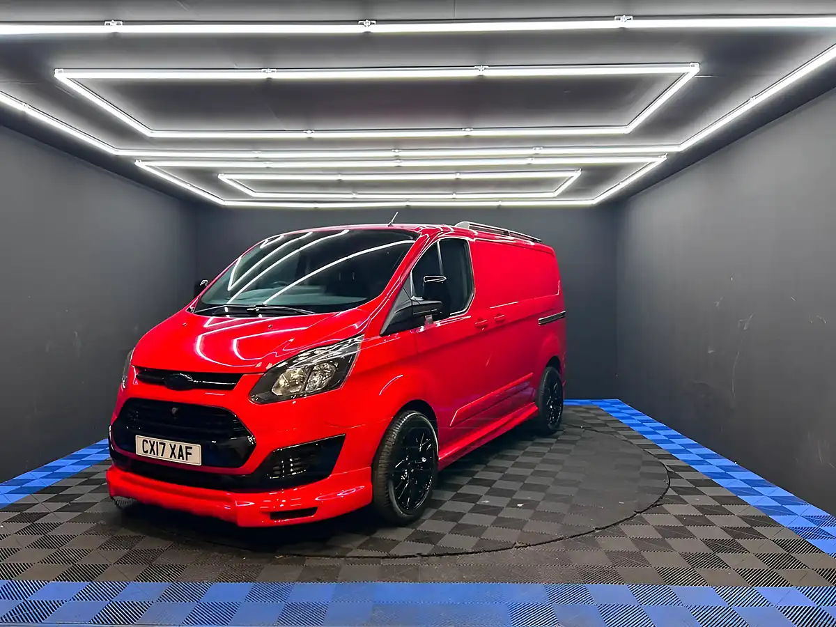 Used 2017 Ford Transit Custom 270 Panel Van Red - Interior and Exterior details 6