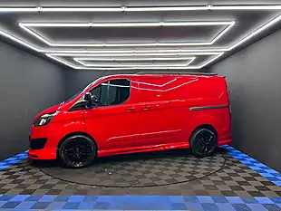 Used 2017 Ford Transit Custom 270 Panel Van Red - Interior and Exterior details 9