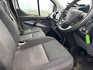 Used 2017 Ford Transit Custom 270 White - Interior and Exterior details 10