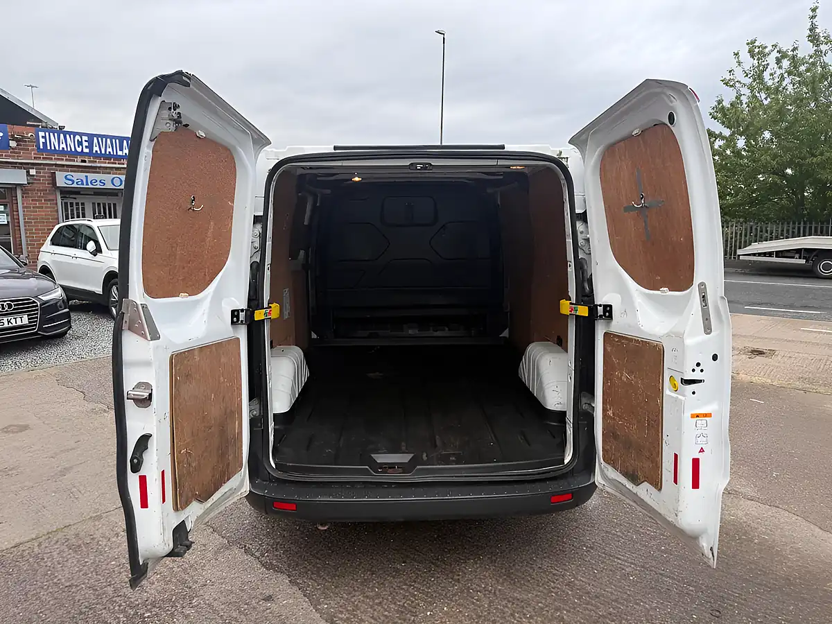Used 2017 Ford Transit Custom 290 L1 H1 White - Interior and Exterior details 13