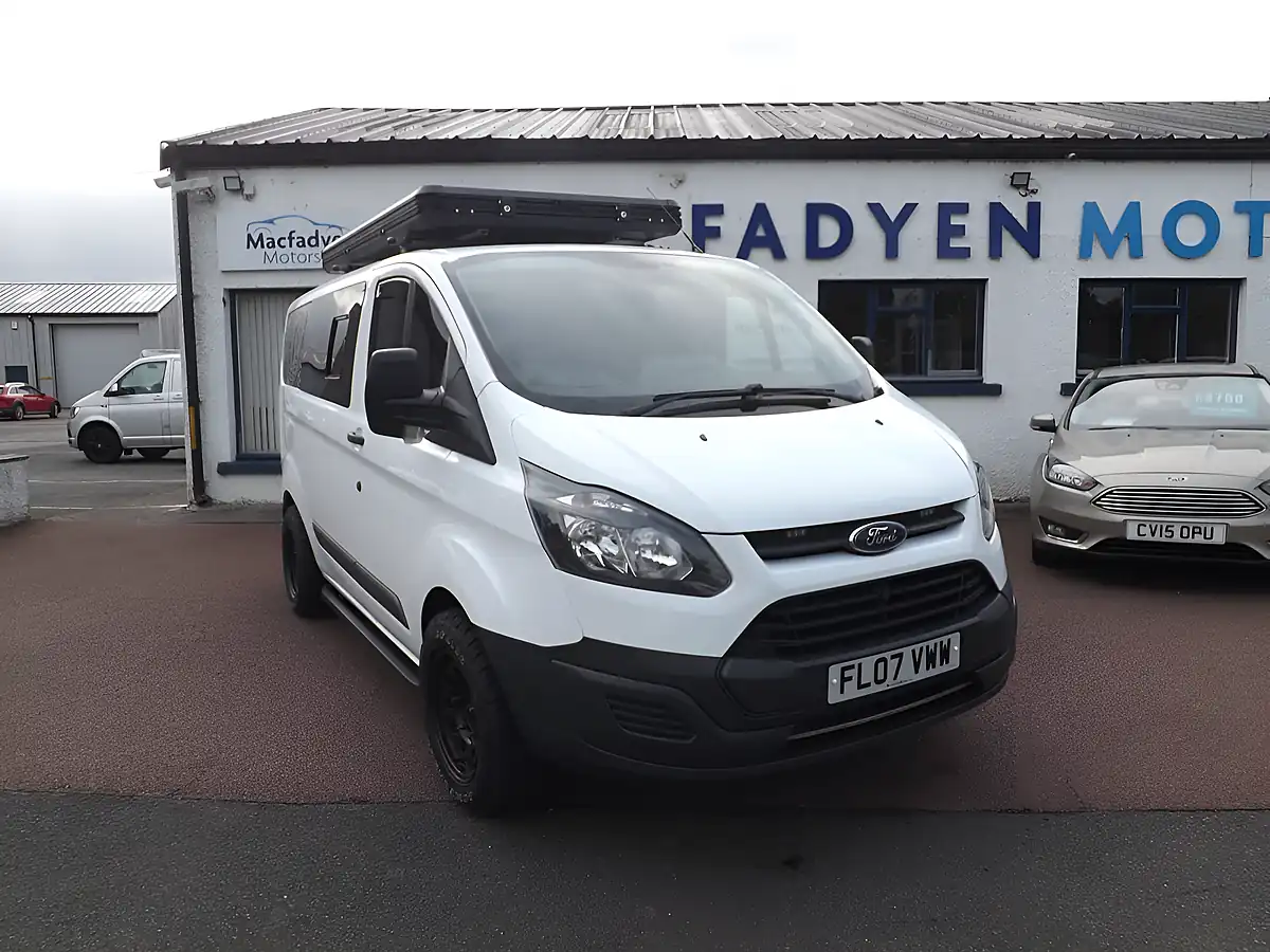 Used 2017 Ford Transit Custom 290 Panel Van White - Interior and Exterior details 2