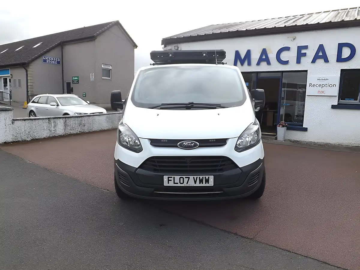 Used 2017 Ford Transit Custom 290 Panel Van White - Interior and Exterior details 3