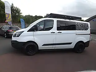 Used 2017 Ford Transit Custom 290 Panel Van White - Interior and Exterior details 5