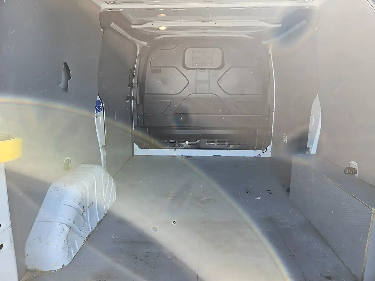 Used 2017 Ford Transit Custom 310 Panel Van L1 H1 White - Interior and Exterior details 10
