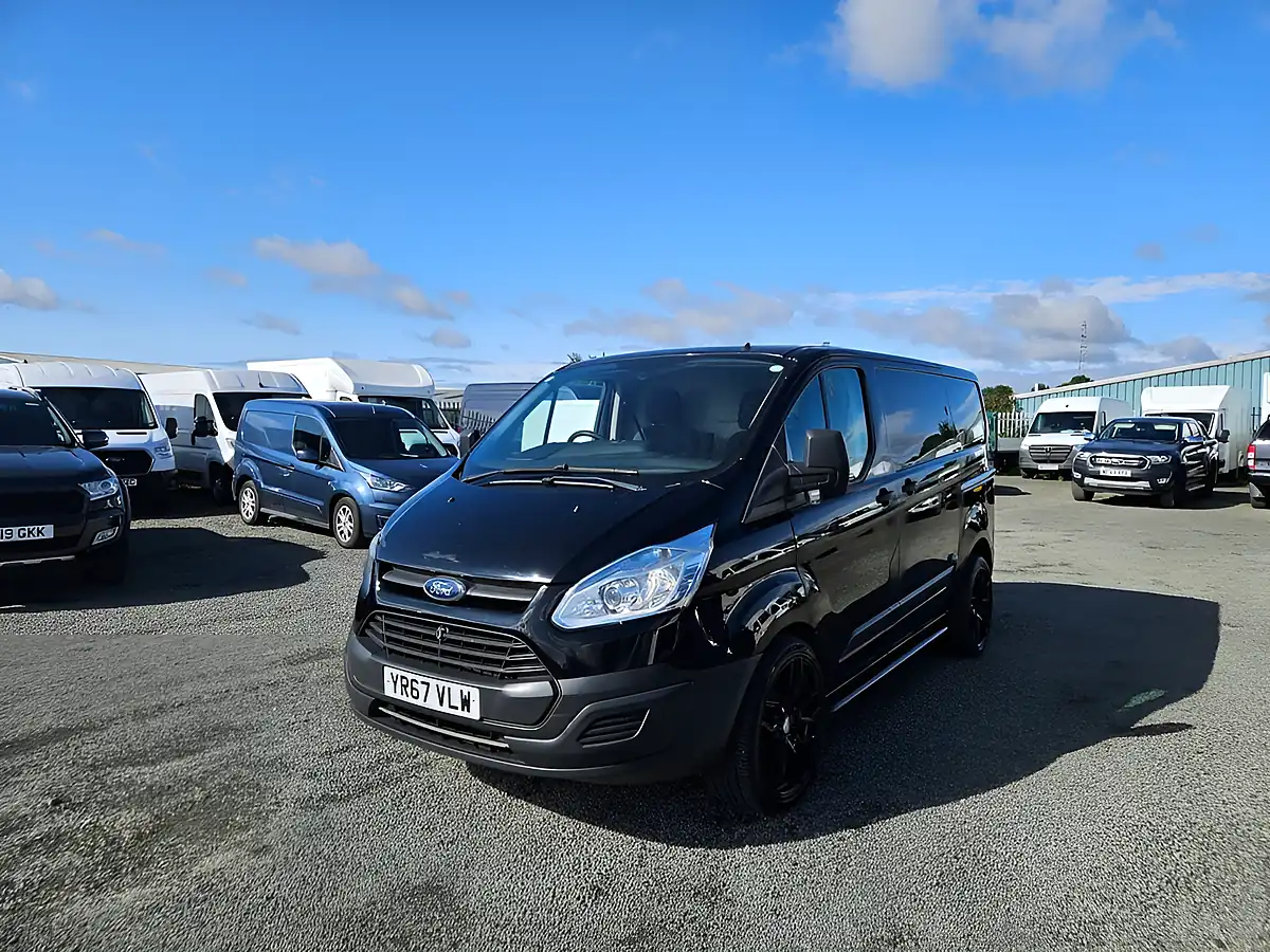 Used 2017 Ford Transit Custom 310 Panel Van L1 H1 White - Interior and Exterior details 4
