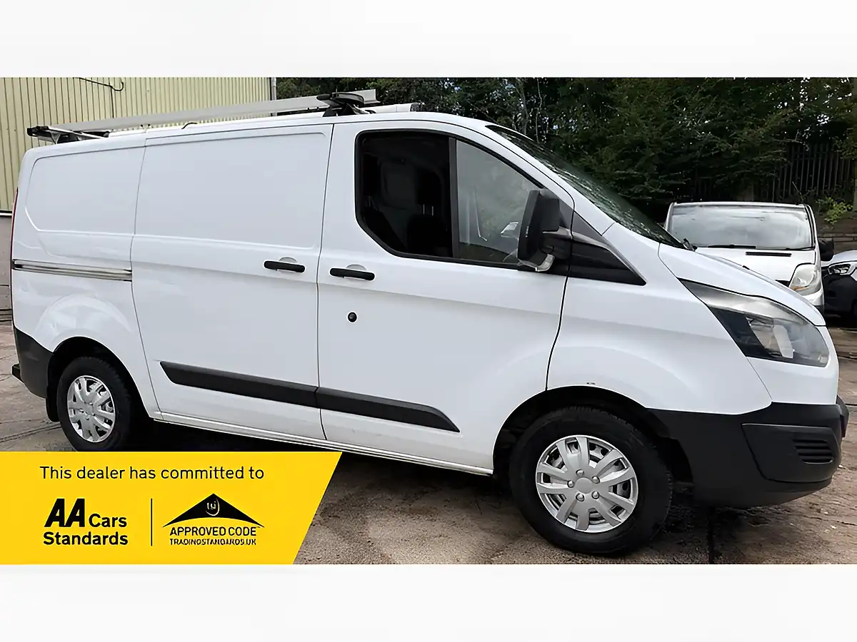 Used 2017 Ford Transit Custom 310 Panel Van L1 H1 White - Front View