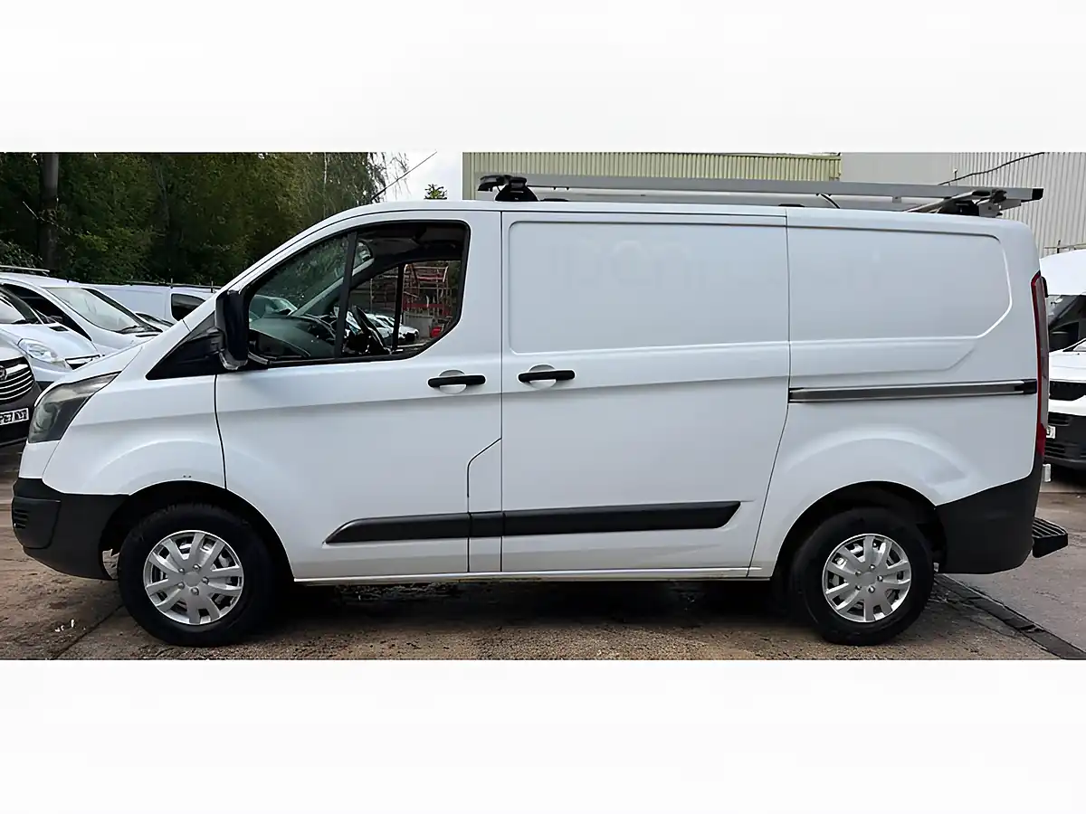 Used 2017 Ford Transit Custom 310 Panel Van L1 H1 White - Interior and Exterior details 11