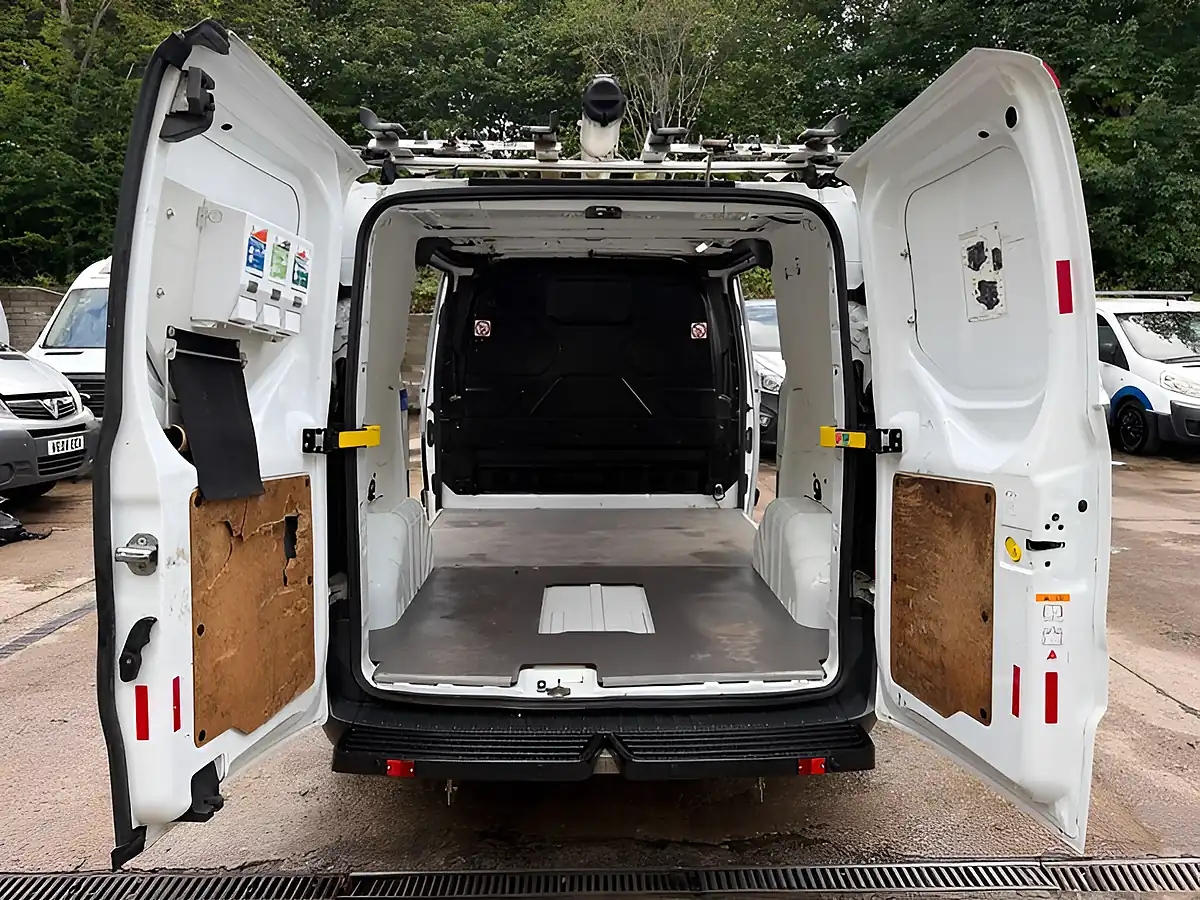 Used 2017 Ford Transit Custom 310 Panel Van L1 H1 White - Interior and Exterior details 19
